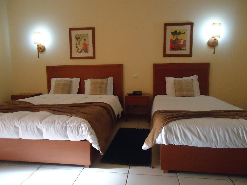 גוארדה Hotel Pombeira מראה חיצוני תמונה