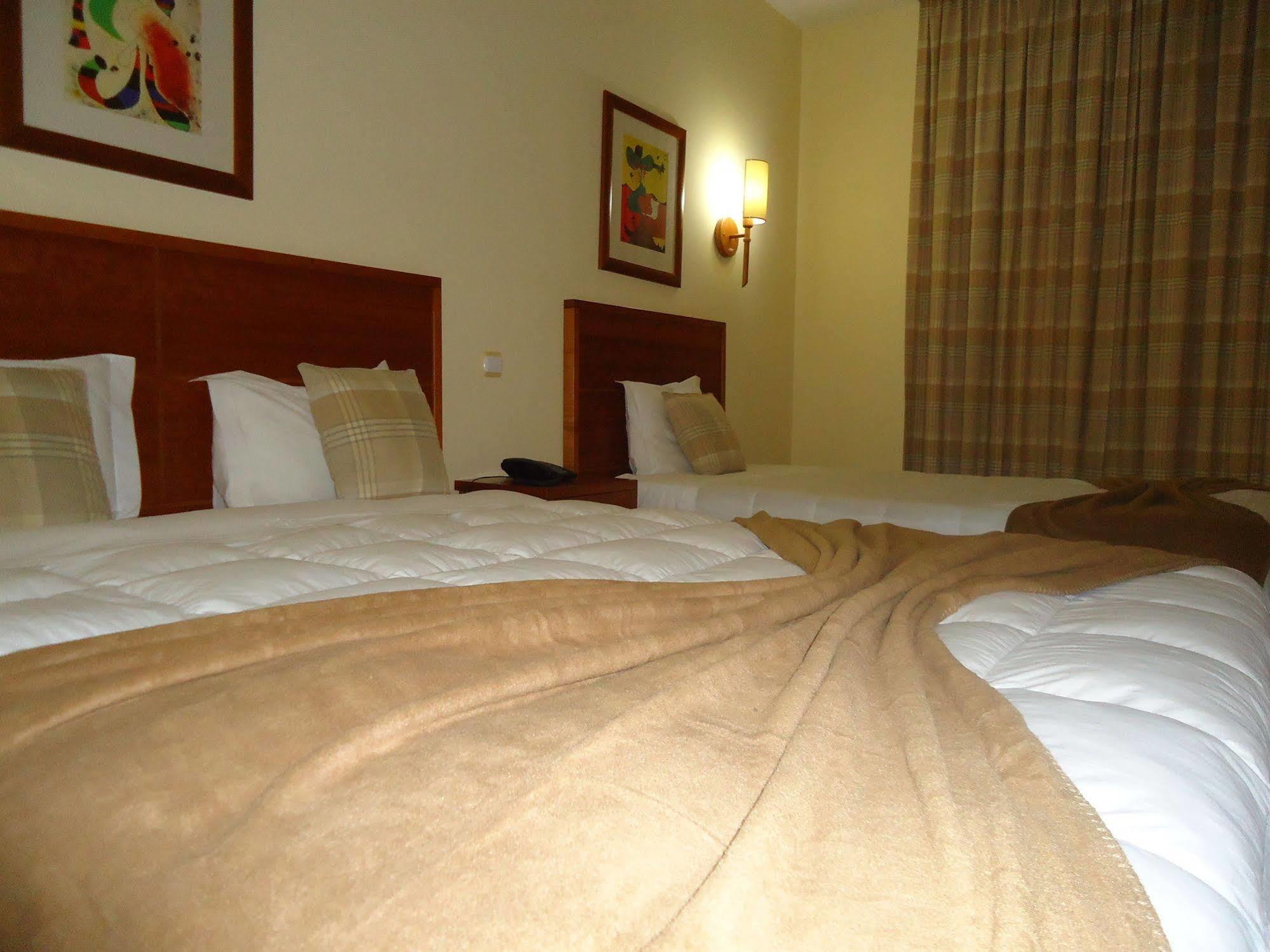 גוארדה Hotel Pombeira מראה חיצוני תמונה