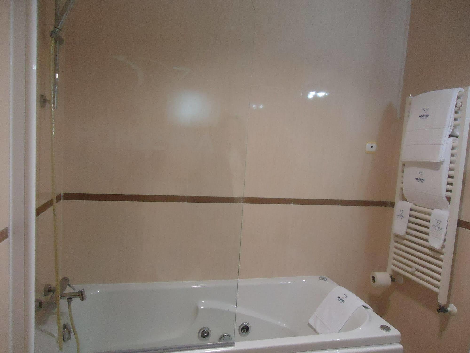 גוארדה Hotel Pombeira מראה חיצוני תמונה